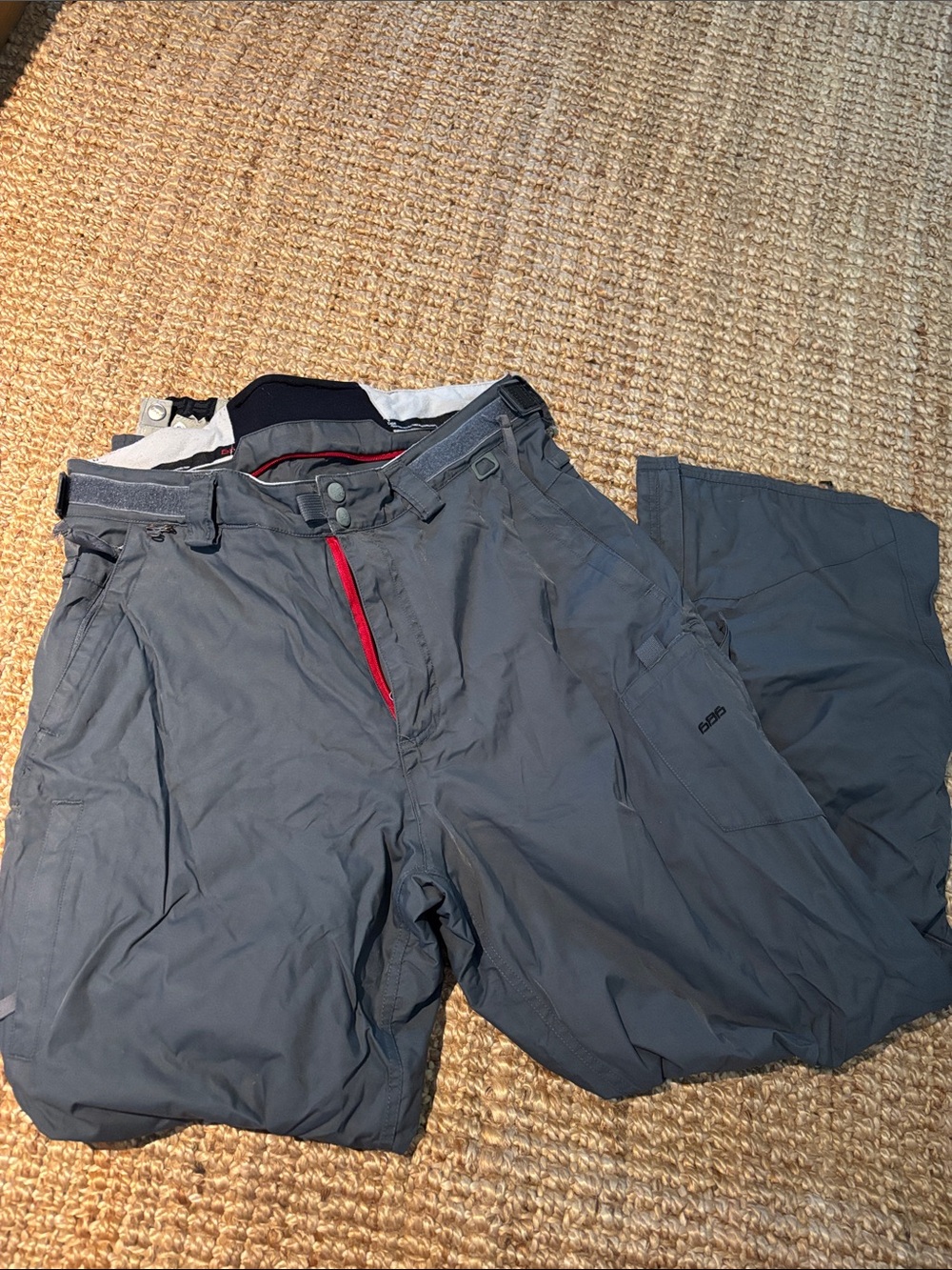 Smartty Men's Dark Gray Snow Pants with Red Trim